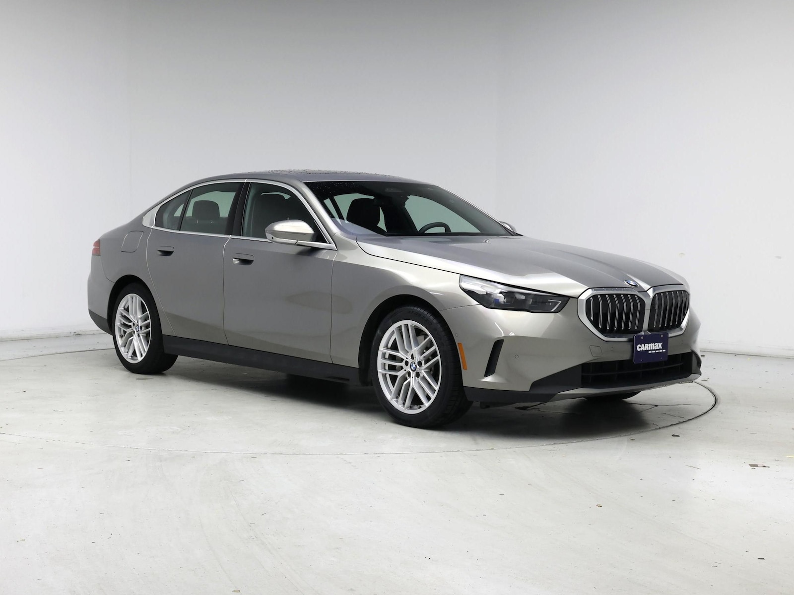 bmw 5 series 2025 WBA43FJ09SCT16618 image bmw 5 series 2025 WBA43FJ09SCT16618 image